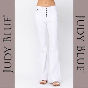 JUDY BLUE | High Rise Button Fly Patch Pocket Flares - White - NWT